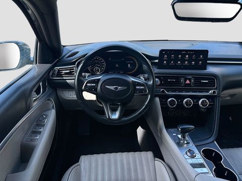 Used 2022 Genesis G70 3.3T RWD image 22
