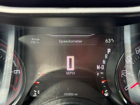 Used 2016 Dodge Challenger SXT w/ Blacktop Package RWD image 16