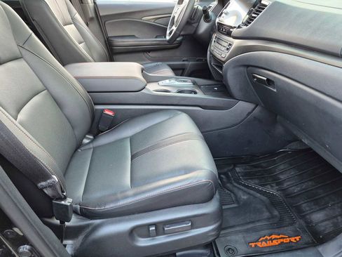 Used 2025 Honda Ridgeline TrailSport image 21