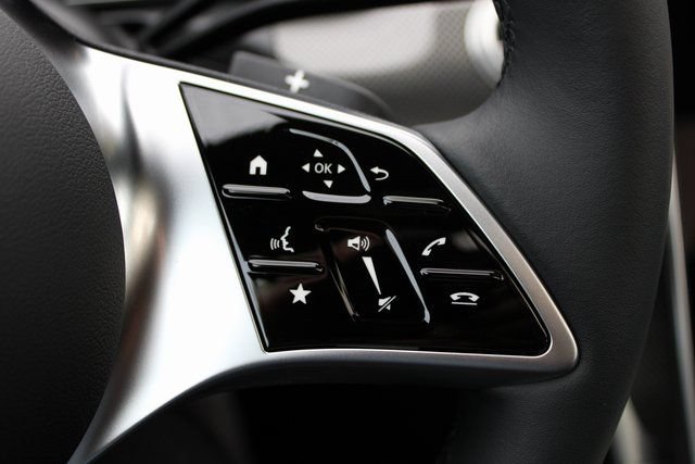 New 2025 Mercedes-Benz C 300 4MATIC Sedan image 20