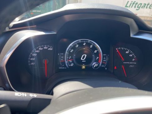 Used 2019 Chevrolet Corvette Stingray Coupe w/ 1LT image 4