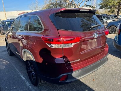 Used 2019 Toyota Highlander LE