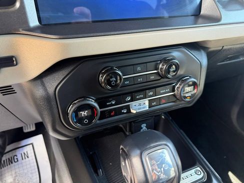 Used 2025 Ford Bronco Big Bend AWD/4WD image 23