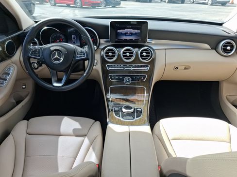 Used 2018 Mercedes-Benz C 300 Sedan image 24