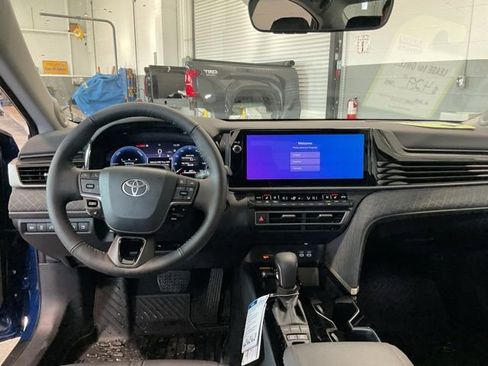 New 2026 Toyota Camry XLE image 12