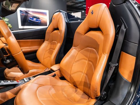 Used 2018 Ferrari 488 Spider RWD image 4