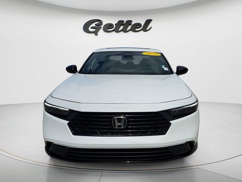 Used 2025 Honda Accord Sport image 8