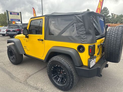 Used 2011 Jeep Wrangler Sport AWD/4WD image 10