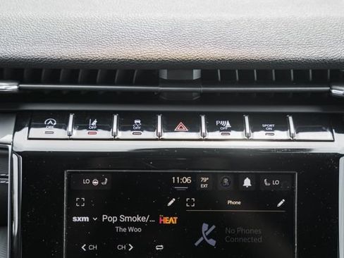 Used 2025 Jeep Grand Cherokee Laredo X w/ Luxury Tech Group I AWD/4WD image 40