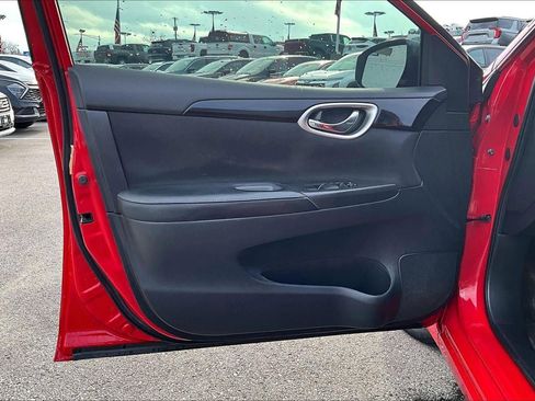 Used 2018 Nissan Sentra SV FWD image 24