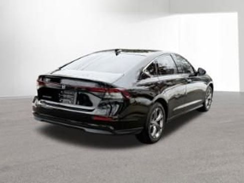 Used 2024 Honda Accord EX image 4