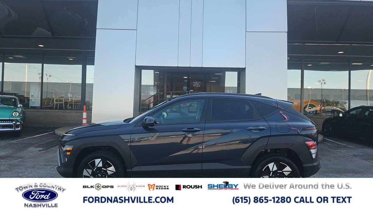 Used 2025 Hyundai Kona SEL AWD/4WD image 1