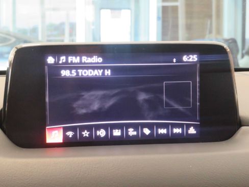 Used 2019 MAZDA CX-5 Touring FWD image 29