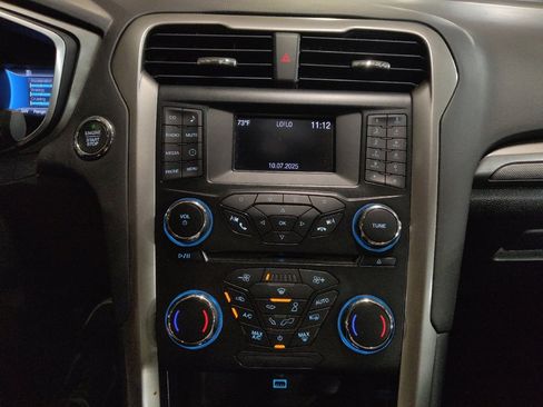 Used 2018 Ford Fusion S image 25