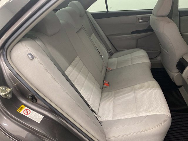 Used 2016 Toyota Camry LE FWD image 28