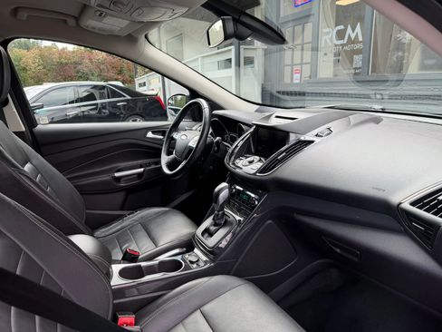 Used 2014 Ford Escape Titanium AWD/4WD image 27