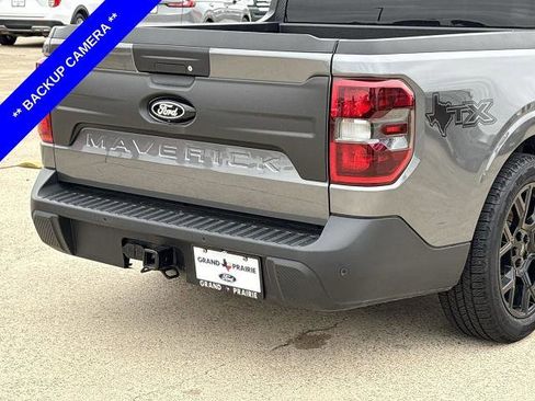 Certified 2025 Ford Maverick XLT w/ Black Appearance Package AWD/4WD image 9
