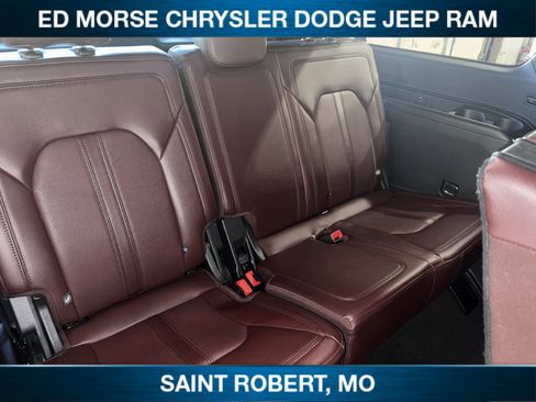 Used 2023 Ford Expedition Max Limited AWD/4WD image 31