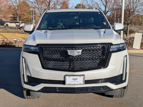 Used 2021 Cadillac Escalade Sport w/ Driver Assist Tech Package image 6