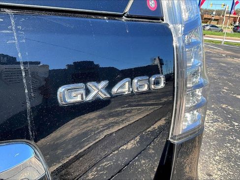 Used 2016 Lexus GX 460 w/ Premium Package image 28