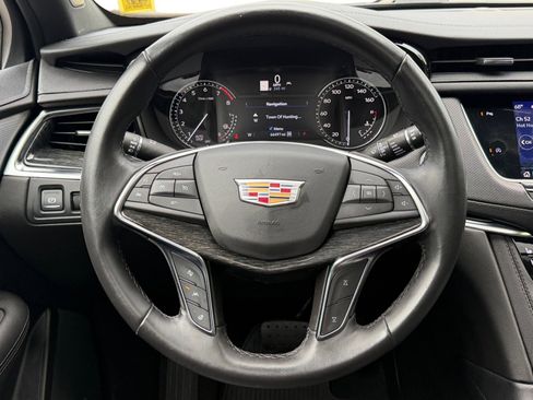Used 2021 Cadillac XT5 Premium Luxury AWD/4WD image 11