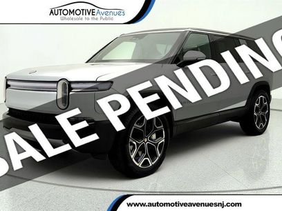 Used 2025 Rivian R1S Adventure