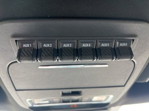 Used 2023 Ford F150 Raptor AWD/4WD image 41