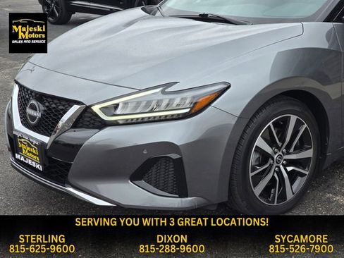 Used 2023 Nissan Maxima SL image 18