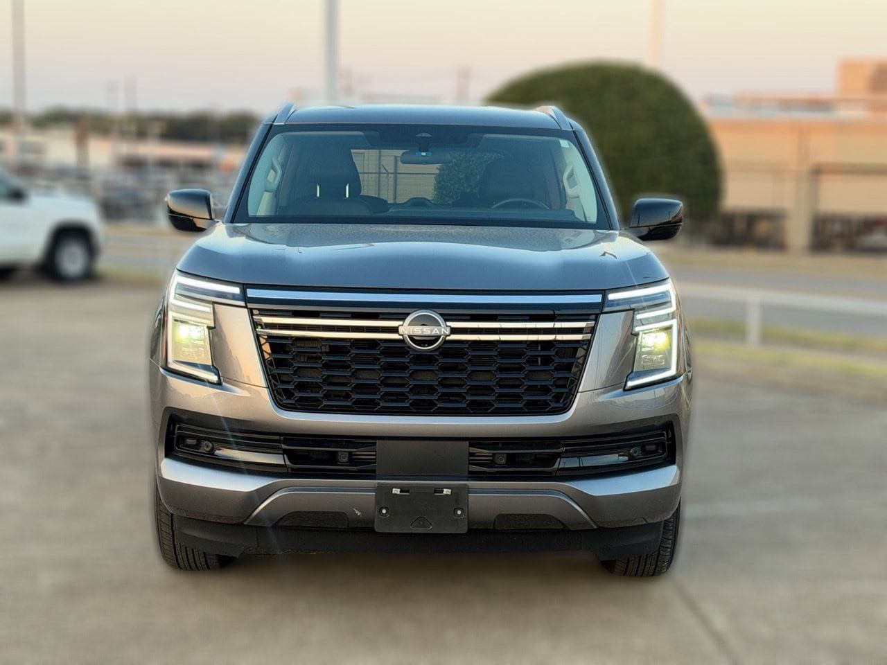 Certified 2025 Nissan Armada SV RWD image 3