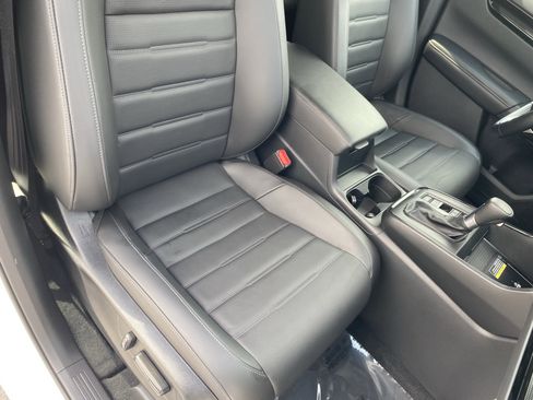 Used 2025 Honda CR-V EX-L image 8