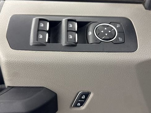 Used 2018 Ford F150 XL w/ Equipment Group 101A Mid AWD/4WD image 27
