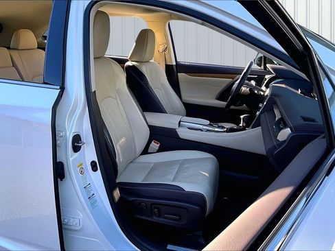 Used 2017 Lexus RX 350 AWD w/ Premium Package image 29