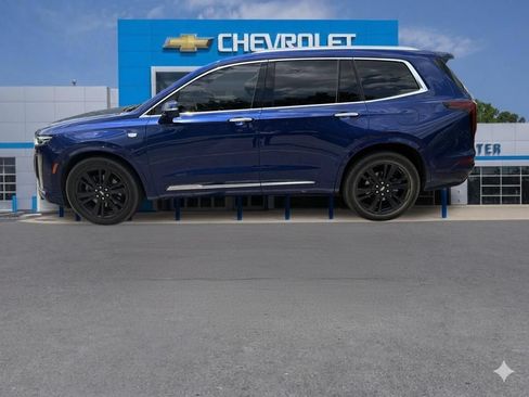 Used 2023 Cadillac XT6 Premium Luxury w/ Platinum Package AWD/4WD image 8