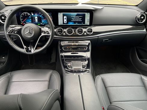 Certified 2023 Mercedes-Benz E 450 4MATIC Sedan image 7