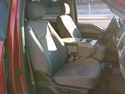 Used 2016 Ford F150 XLT w/ Equipment Group 302A Luxury image 23