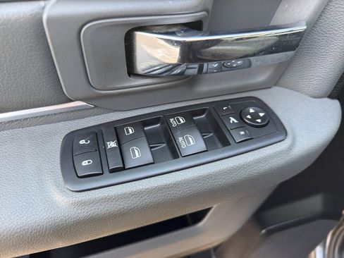 Used 2017 RAM 1500 Big Horn image 12