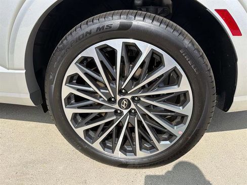 New 2026 Hyundai Palisade Calligraphy FWD image 32
