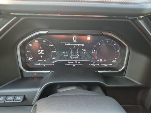 Used 2022 GMC Sierra 1500 AT4 w/ AT4 Premium Package AWD/4WD image 17