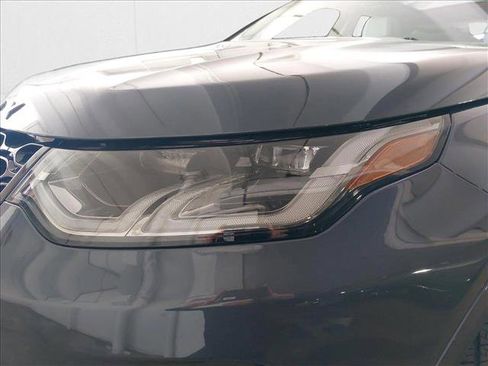 New 2025 Land Rover Discovery Sport S image 30