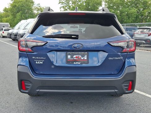 Used 2022 Subaru Outback Premium AWD/4WD image 6