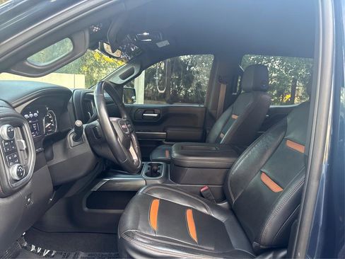 Used 2020 GMC Sierra 1500 AT4 w/ AT4 Premium Package AWD/4WD image 9