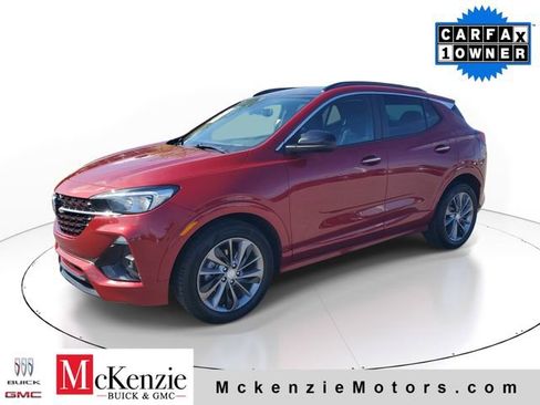 Used 2020 Buick Encore GX Select w/ Sport Touring Package FWD image 2
