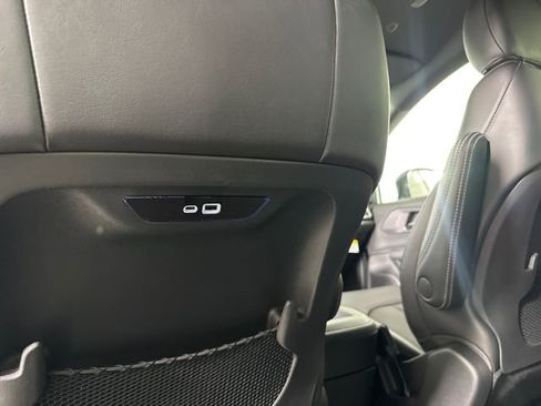 New 2026 Chrysler Pacifica Select image 25