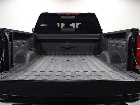 Used 2025 Chevrolet Silverado 2500 High Country image 14