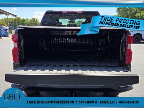 Used 2024 Chevrolet Silverado 1500 Custom w/ Turbomax Blackout Package AWD/4WD image 13