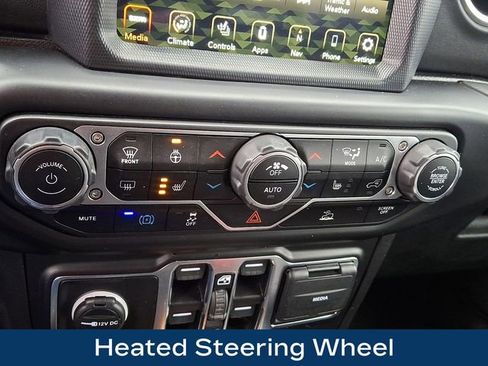 Used 2021 Jeep Wrangler Unlimited Sahara w/ Cold Weather Group image 18