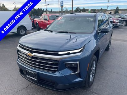 Certified 2025 Chevrolet Traverse LT