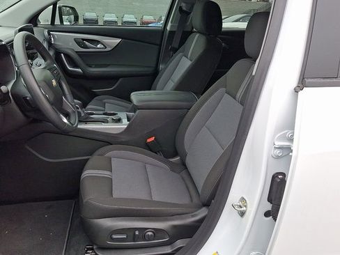 New 2024 Chevrolet Blazer LT w/ Driver Confidence Package FWD image 6