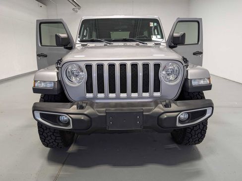 Used 2020 Jeep Wrangler Unlimited Sahara AWD/4WD image 15