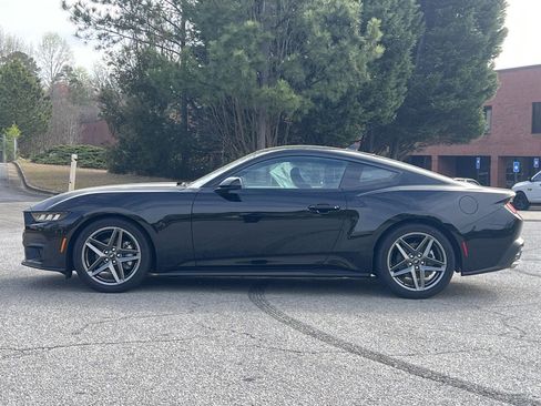 New 2025 Ford Mustang Coupe image 18